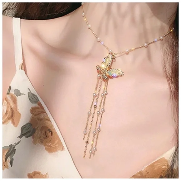 Metallic Colorful Crystal Butterfly Set - Picture 8 of 10